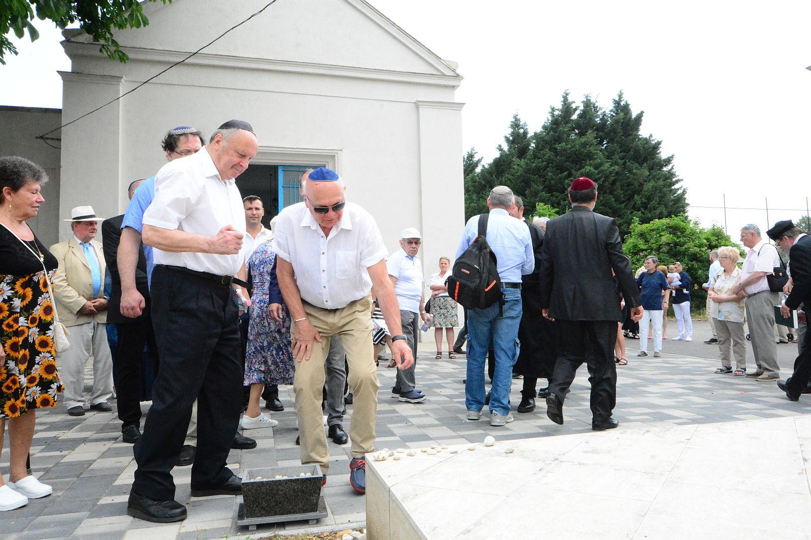 אזכרה - a Fejér megyei zsidóság deportálásának 75. évfordulóján emlékeztek